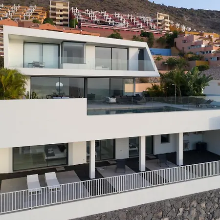 Karat Kai Torviscas * Costa Adeje (Tenerife)